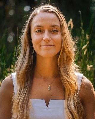 Photo of Alyx Monteith, Counsellor, RCC, MA