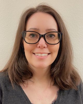 Photo of Lynette Alarcon, Marriage & Family Therapist in San Francisco, CA