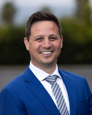 Photo of Maxwell Maris, Psychologist, PsyD