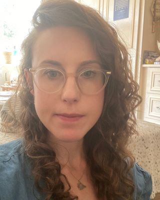Photo of Eleanor May Roberts, Psychotherapist, MSc, MBABCP