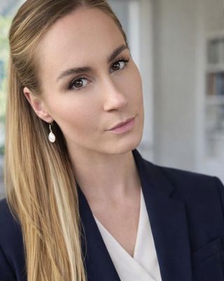 Photo of maria ostrowska, Counsellor, PsychD, PNCPS Acc.