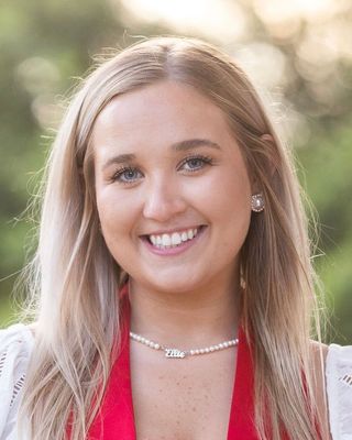 Photo of Ellie Sidebottom, Pre-Licensed Professional