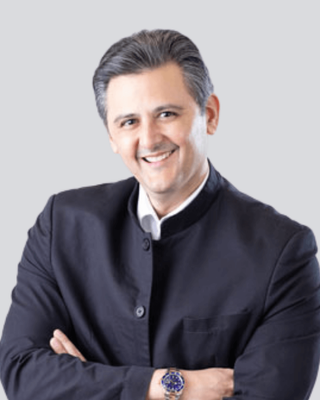 Photo of Vincent Agiular, Marriage & Family Therapist, LMFT