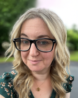 Photo of Dawn Amram, Clinical Social Work/Therapist, LICSW