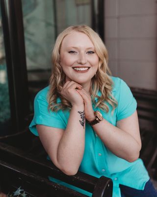 Photo of Dr. Brittany Miles, Clinical Social Work/Therapist, DSW, LCSW