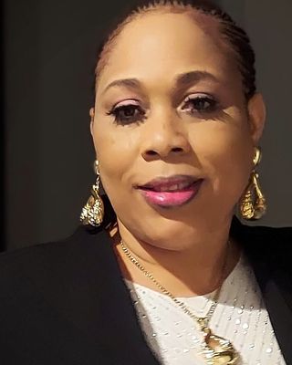 Photo of Iyabo Osidele, Psychiatric Nurse Practitioner, PMHNP