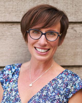 Photo of Anna Toth - Anna Toth & Associates, Registered Psychotherapist, MSc, RP, RMFT