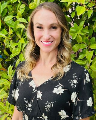 Photo of Jena Thomas, Psychiatric Nurse Practitioner, PMHNP, FNP