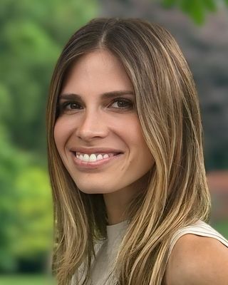 Photo of Lindsay Kestenbaum, Licensed Master Social Worker, LMSW