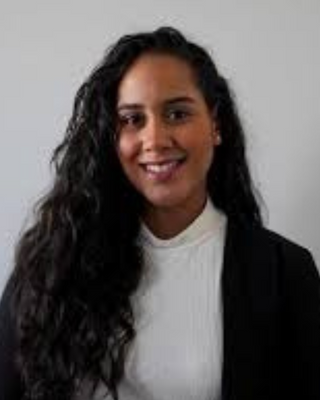 Photo of Lina D Irias, Counselor, LMHC