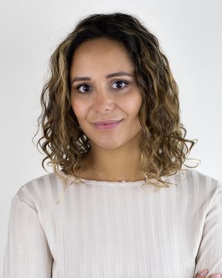 Photo of Gabriela Abbas, Registered Social Worker in N8H, ON