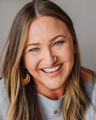 Photo of Dove (Dovonya) Salerno, Marriage & Family Therapist, MA, LMFT