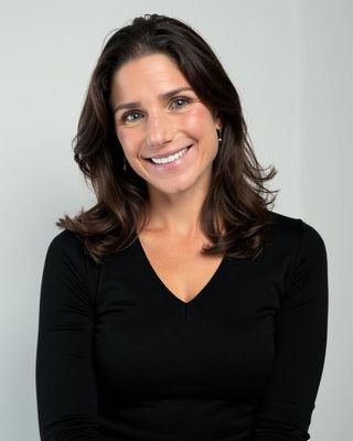 Photo of Alexa Turzian, Associate Mental Health Counselor, ACMHC