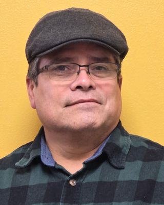Photo of Gus Flores, Pre-Licensed Professional, MS, LMHCA, NCC