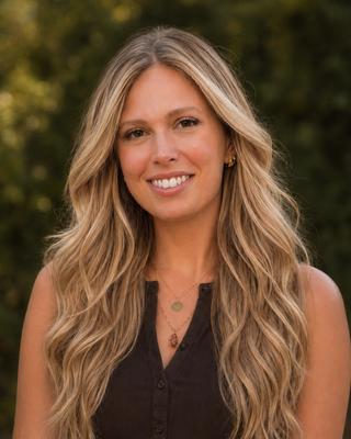 Photo of Meghan Sanders, Registered Psychotherapist (Qualifying), MACP, RP(Q)