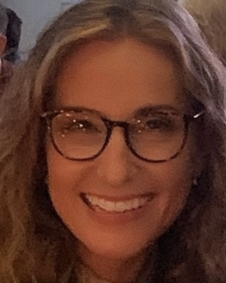 Photo of Deborah Kuzmin, Clinical Social Work/Therapist, L, C, S, W