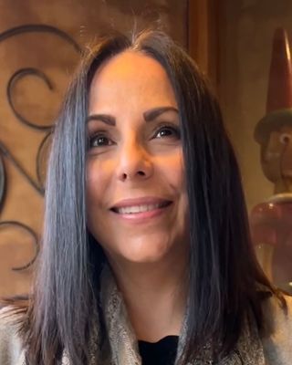 Photo of Armida Bustamante Millán, Psychologist, PsyD