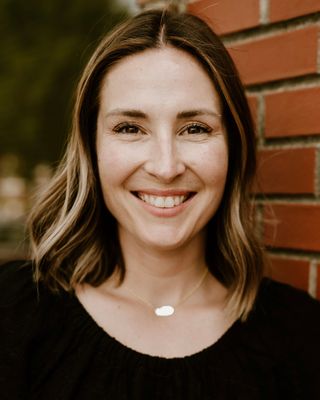 Photo of Marie Clifton, Clinical Social Work/Therapist, LCSW, LSCSW