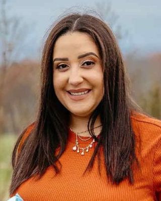 Photo of Tiffany Nieves, Psychiatric Nurse Practitioner, MSN, APRN, PMHNP