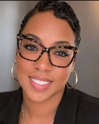 Photo of Tonia Weaver-Hill, Psychiatric Nurse Practitioner, MSN, APRN, PMHNP