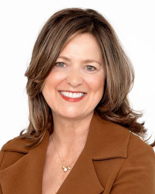 Photo of Dr. Shelley McMain - Centre for MindBody Health, Psychologist in Toronto, ON