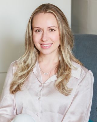 Photo of Anastasia Zdravkovic, Counsellor, MC, RCC