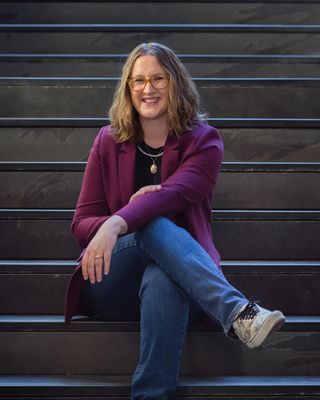 Photo of Lauren Middlemiss, Registered Psychotherapist, MA, RP, CCC