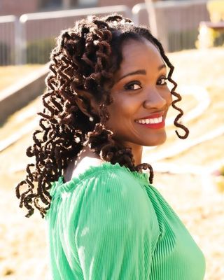 Photo of Shiresse M. De Freitas, Clinical Social Work/Therapist, LICSW, LCSW-C