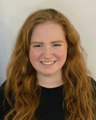 Photo of Taryn Zeger, Registered Psychotherapist, BA, MEd, CCC