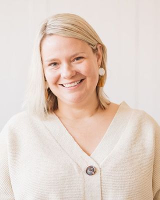 Photo of Kate Steele, Counsellor in Victoria, BC