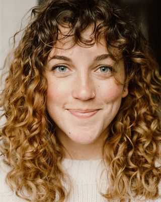 Photo of Becca Cageao, Clinical Social Work/Therapist, LCSW