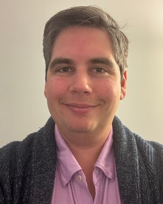 Photo of Logan Serabian, Clinical Social Work/Therapist, LICSW