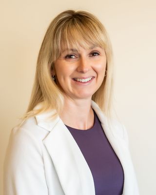 Photo of Lee-Ann Reid, Registered Psychotherapist (Qualifying), RSSW, RP(Q)