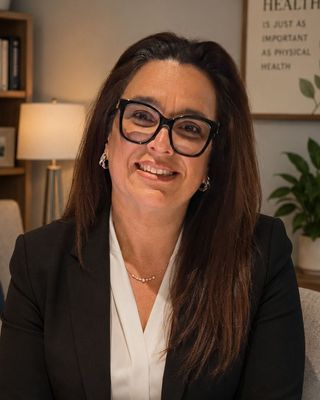 Photo of Wanda Hedian, Psychiatric Nurse Practitioner, MSN, FNP, PMHNP