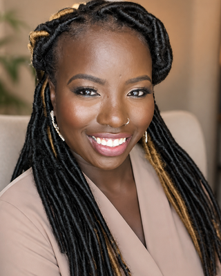 Photo of Claris Bangura, Psychiatric Nurse Practitioner, PMHNP