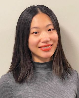 Photo of Eva Chen, Pre-Licensed Professional in Manayunk, Philadelphia, PA