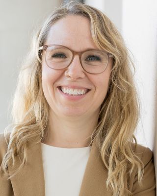 Photo of Megan Day, Registered Psychotherapist, MS, MSc, RP