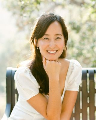 Photo of Helen J. Kim, LMFT, RN, Marriage & Family Therapist 