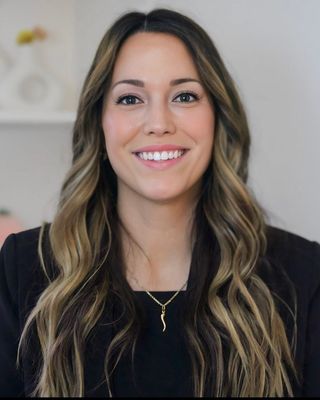 Photo of Sirena Claxon, Licensed Professional Counselor, LPC