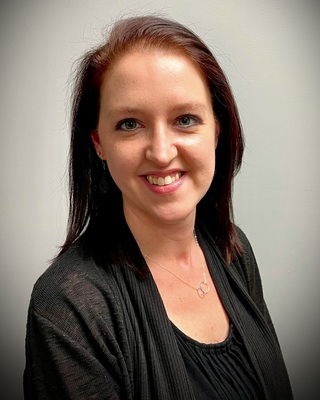 Photo of Laura Travagiakis, Marriage & Family Therapist in Cedar Rapids, IA
