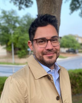Photo of Leonel Longoria, Licensed Professional Counselor