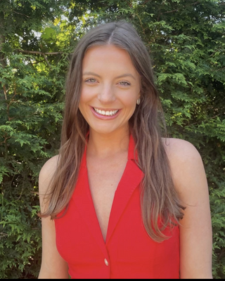 Photo of Alyssa Lebowitz, Clinical Social Work/Therapist, LCSW, RYT-200