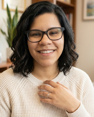 Photo of Halah Woodhull, Clinical Social Work/Therapist, LCSW