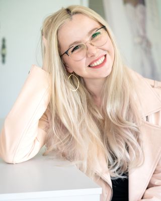Photo of Elizabeth Stowers, Pre-Licensed Professional, CMHC