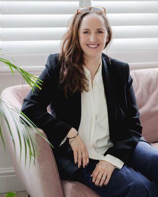 Photo of Charlotte Lavelle, Psychotherapist, MBACP
