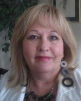 Photo of Kimberley Smith-Maxwell, Licensed Professional Counselor