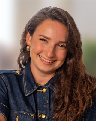 Photo of Julia Rabinovich, Marriage & Family Therapist, LMFT