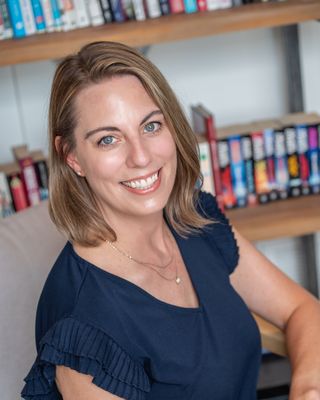 Photo of Amanda Szulczewski, Licensed Professional Clinical Counselor, MA, LPCC