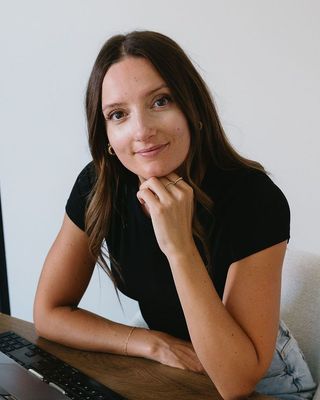 Photo of Chelsea Schuringa, Registered Social Worker, RSW