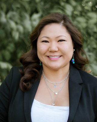 Photo of Leah Lubniewski, Counselor, LCPC, CGP